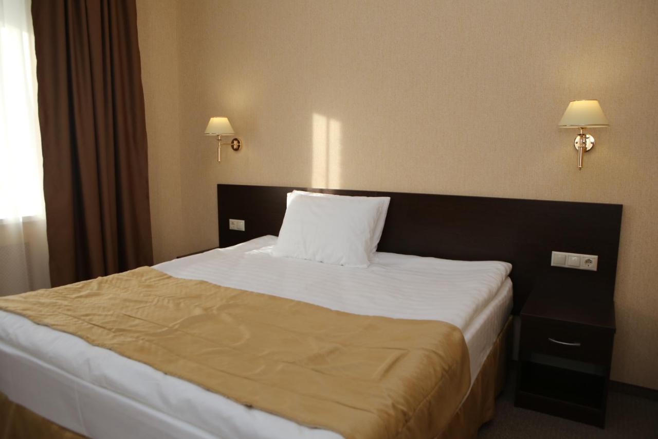Hotel Aner Asztana Kültér fotó
