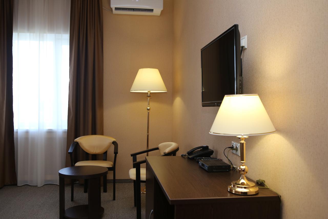 Hotel Aner Asztana Kültér fotó